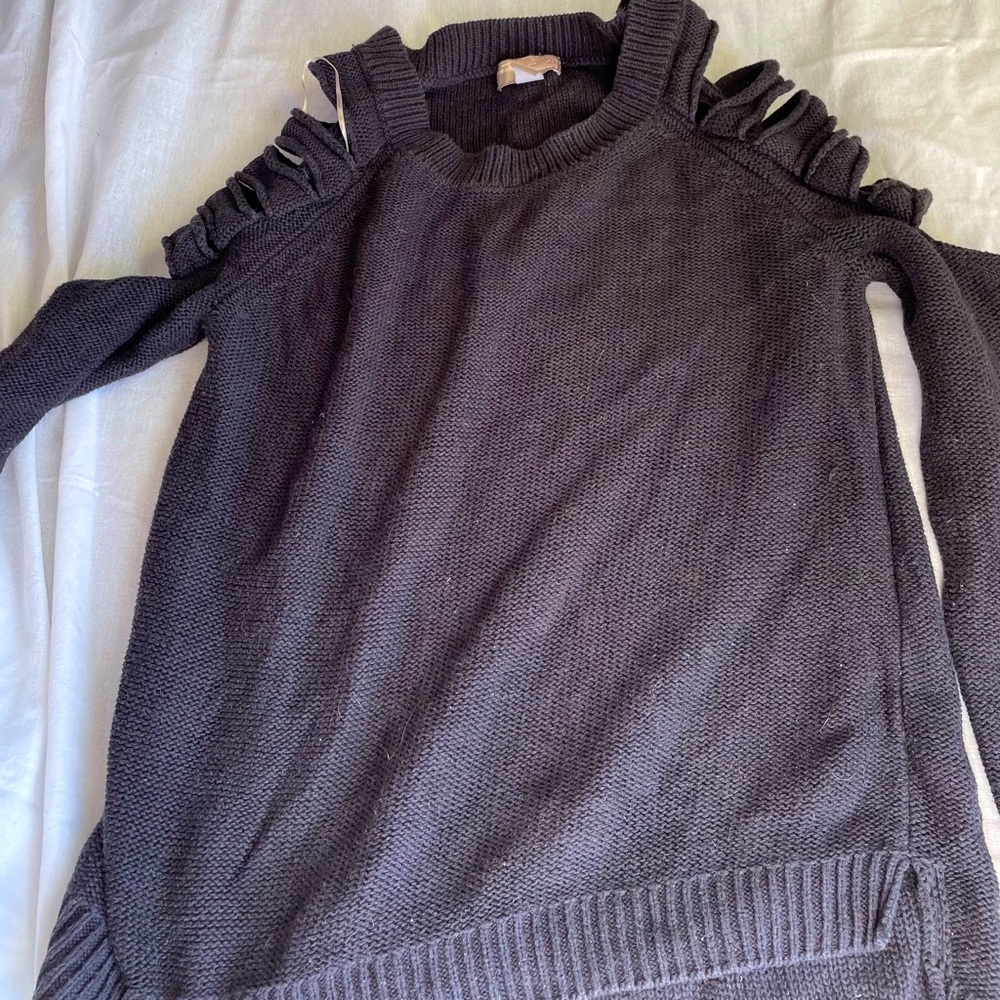 Love 21 black sweater